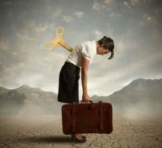 李明哲事件 明哲美文：抱怨，弱者和懒惰者才干的事