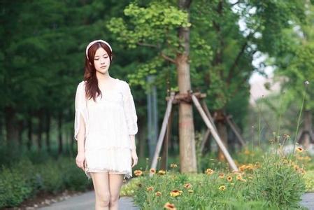 散文精选优美散文欣赏 优美散文欣赏—— 婉约的女子