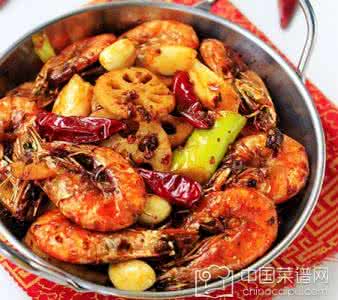 干锅虾的做法大全 干锅虾的做法 干锅虾的做法大全 让大家轻松做出香酥可口的干锅虾