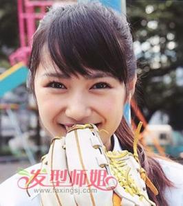 国字脸女生适合的刘海 国字脸适合剪斜刘海吗?