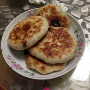 馅饼的面怎么能做的软 馅饼面怎么和比较软 这样做出来的馅饼更美味