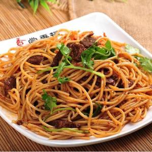 新疆牛肉拌面的做法 牛肉拌面