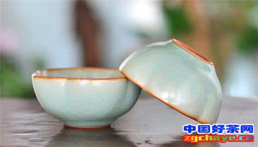 汝窑茶具 汝窑茶具 千峰碧波翠色来 汝窑茶具的介绍与保养方法