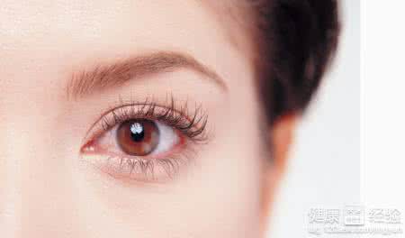 戴眼镜眼睛变形怎么办 戴眼镜眼睛变形 戴眼镜眼睛变形怎么办?怎样预防眼睛变形