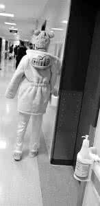 全身镜安装离地面高度 全身镜安装离地面高度 全身镜怎么安装视频？