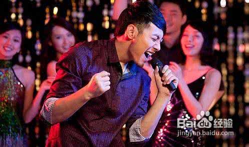ktv男生容易唱的歌 容易唱的歌 KTV适合男生唱的简单动听的歌
