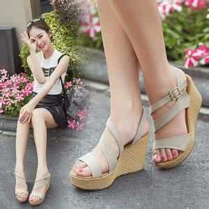 女士夏季凉鞋 夏季凉鞋 夏季凉鞋如何清洁