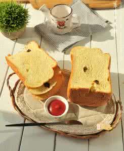 汤种北海道吐司 超柔软的汤种糯米提子干吐司