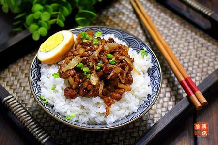 卤牛肉的吃法 好吃不腻的一锅卤肉--卤肉的四种吃法(三四)卤肉拌面(汤/凉)&卤肉夹馍(or馅饼)