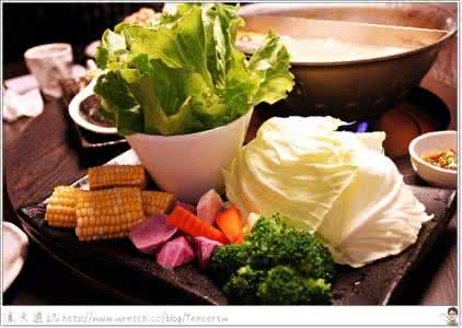 简单食材做出美味菜 做起来超麻烦但很美味:这些菜在馆子里吃吃就好