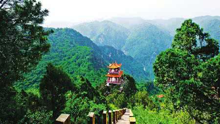 北京爬山去哪里比较好 阳春三月,北京爬山哪里去?