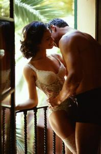 治疗老年人腿疼的妙招 老年人重燃性爱欲火6妙招