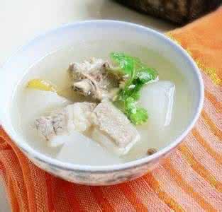 紫菜排骨汤简单做法 排骨汤的9种简单做法 汤汤水水最养人