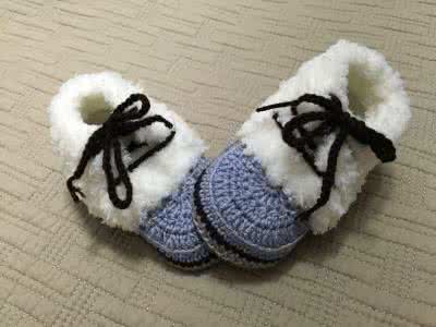 钩针婴儿运动鞋 (钩针)婴儿运动鞋