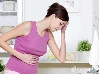 怀孕症状什么时候出现 孕吐什么时候开始