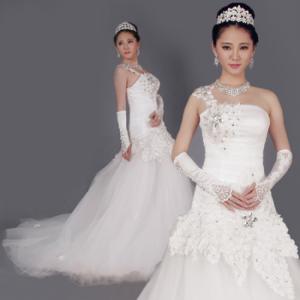 新娘婚纱礼服专卖 婚纱礼服定制 礼服设计定制为何那么贵 新娘礼服设计搭配