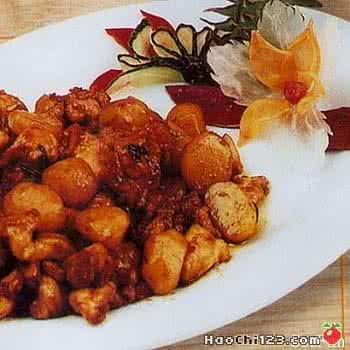 栗子炒鸡的做法 【快乐生活一点通】栗子炒子鸡的做法（视频/图文）