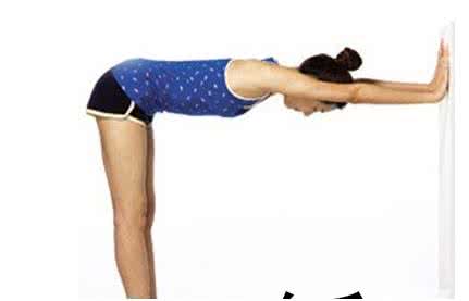 简单瑜伽减肥动作初学 如何健康减肥最有效 介绍10组瑜伽动作