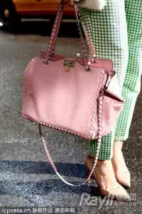 简易手袋制做 女用大手袋 好看却更易致病