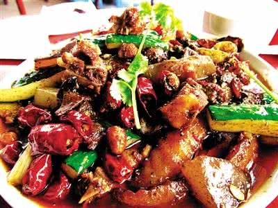 风味独特小吃 风味小排骨----肉质滑嫩 风味独特【厨屋飘香】