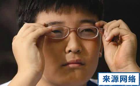 近视眼会得老花眼吗 近视眼不容易得老花眼 近视眼会不会老花
