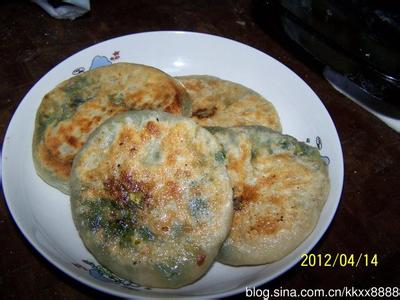 菠菜鸡蛋盒子家常做法 菠菜鸡蛋馅饼