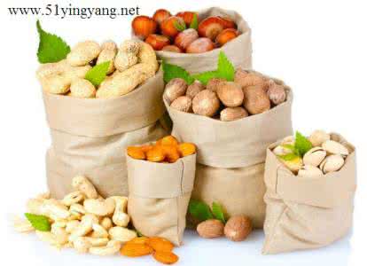 一颗坚果 图说：一颗坚果的神奇力量  |  坚果家族的健康档案