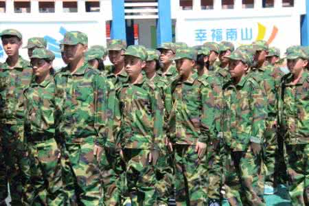 军训心得体会怎么写 七年级写关于军训作文 军训心得