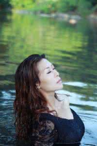 云梦 似水芳菲尽，云梦柳含烟