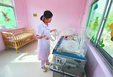 电加热保温箱 永不降温的弃婴保温箱