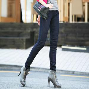 膀胱炎尿路感染 专家称穿紧身裤易感染膀胱炎