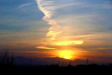 赞美夕阳红老年人的诗 老年人再婚 难圆夕阳梦