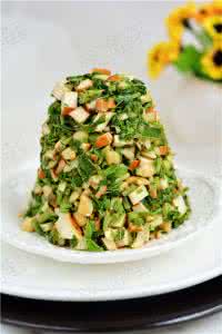 香椿拌花生 香椿拌香干花生——香脆可口的时令小菜