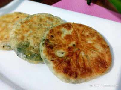 韭菜馅饼饼的简单做法 韭菜馅饼的家常做法