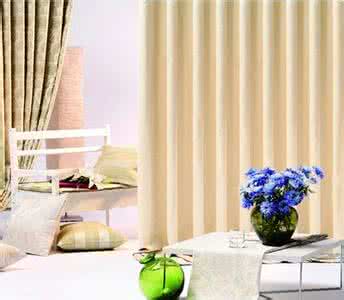 窗帘布料哪种好 什么样的窗帘布料有利于清洗？