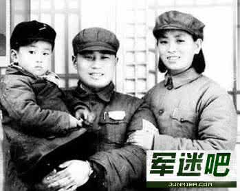 王近山和秦基伟关系 王近山的故事和事迹