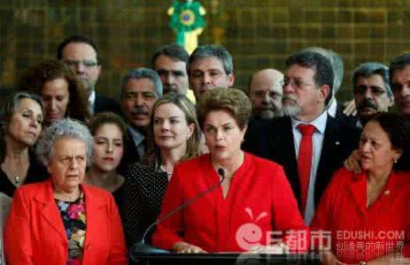 巴西总统特梅尔 巴西首任女总统被弹劾罢免，特梅尔正式就任总统