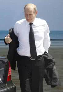 去男朋友家忘记穿胸罩 找个男朋友一定教他这么穿