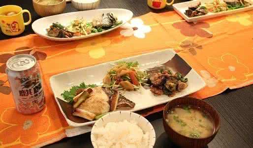 餐桌1.35几个人吃饭 餐桌上的“黄金搭档”你吃过几个？