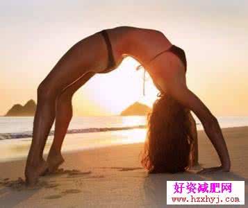 在家如何减肚腩 如何做瑜伽减肚腩?