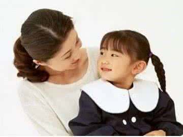 家长进课堂给孩子上课 【家教】家长课堂：母亲教育孩子的12句真经