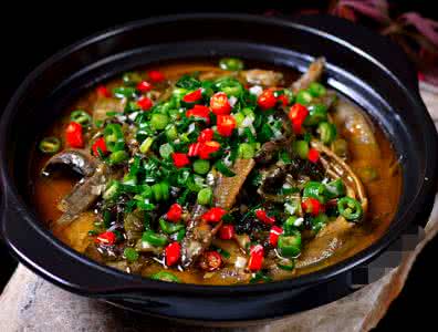 重庆酸菜泥鳅的做法 酸菜泥鳅的做法