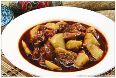土豆炖牛肉 【每天学道菜】土豆炖牛肉
