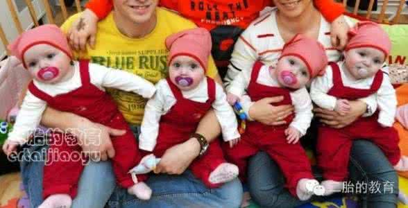 超萌四胞胎 看这家四胞胎，萌死了