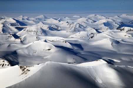 北极旅行 周四晚八点北极旅行线上分享会报名：冰雪北极—狂野的呼唤