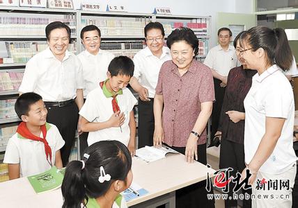 推动两个责任落地生根 加大教育扶贫力度 推动医改落地生根