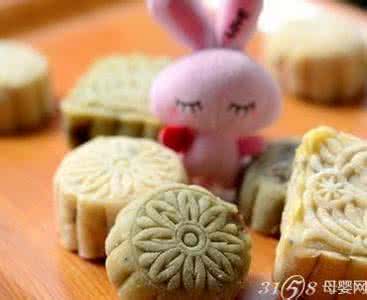 孕妇梦见月饼 孕妇能不能吃月饼？