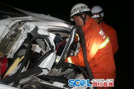 远离大货车 为什么要远离大货车 用车注意事项 远离大货车提高安全预防意识