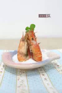 电饭煲美味盐焗鸡 盐焗沼虾——简单洋气的美味十分钟搞定
