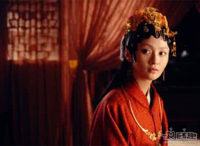 红楼梦养小叔子 红楼梦“养小叔子”的女人究竟谁是？